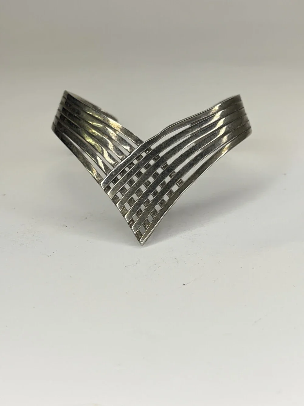 Vintage Silver Tone Chevron Lattice Cuff Bracelet – Modernist V-Shape